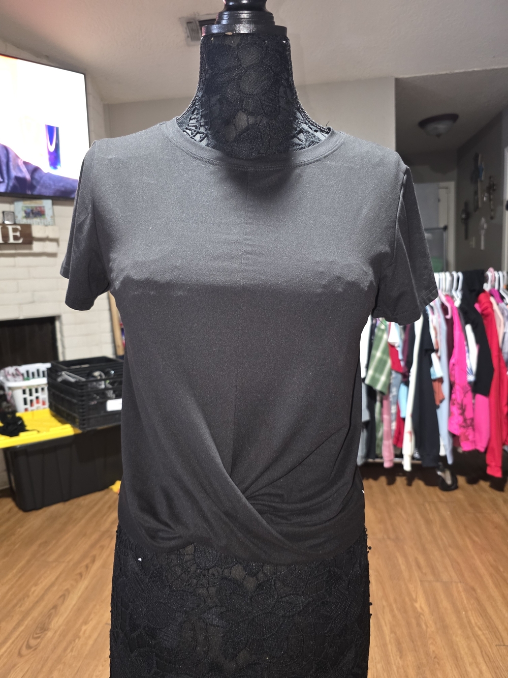Black Short-Sleeve Twist-Front Tee for Women